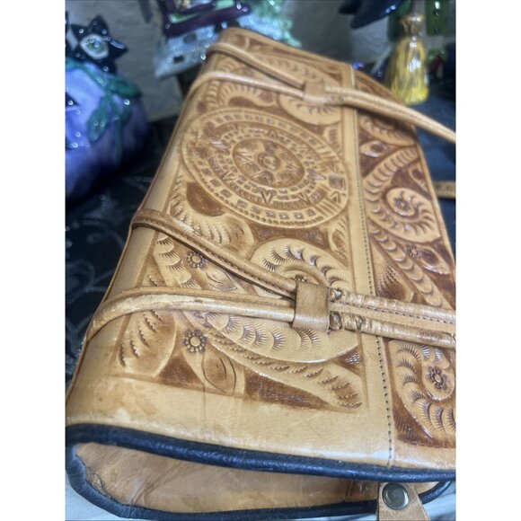 Vintage Corvi Piel Mexico Hand Tooled Aztec Calendar Floral Leather Handbag - Picture 12 of 16